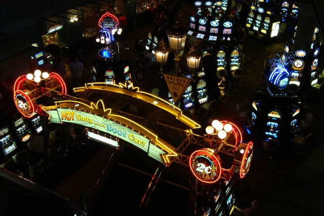 Så väljer du rätt spelautomat på svenska onlinecasinon | Tips & Guide